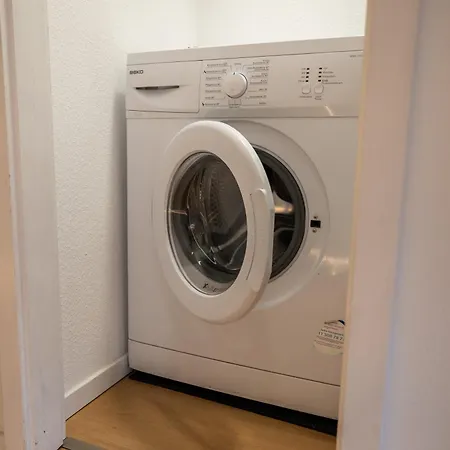 Living 1 - Modern & Zentral Apartament *